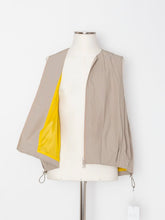 Load image into Gallery viewer, 3255022H Mesh lining barrel silhouette vest