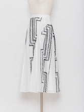 画像をギャラリービューアに読み込む, 5255235E オリジナル刺繍 フレアスカート