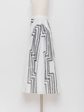 画像をギャラリービューアに読み込む, 5255235E オリジナル刺繍 フレアスカート