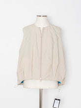 Load image into Gallery viewer, 3255022H Mesh lining barrel silhouette vest
