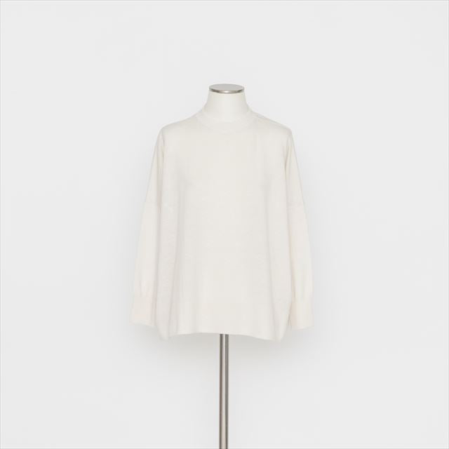 カシミヤ10％　ハイネックプルオーバー5252304A