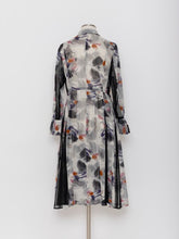 Load image into Gallery viewer, 5255228G Watercolor pattern long blouse
